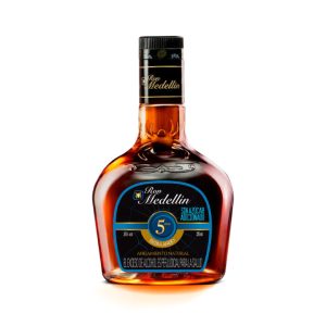 ron-medellin-5-años